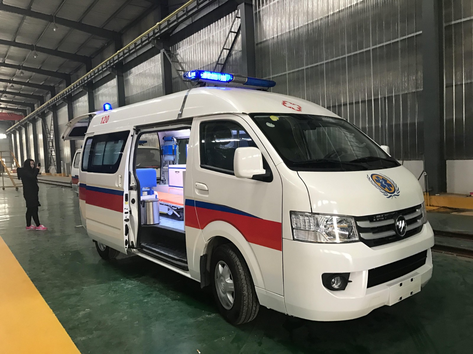 宁德救护车转院