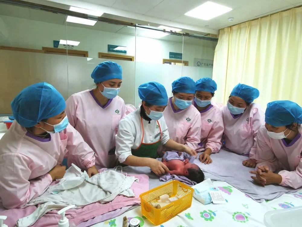 宁德妇婴监护型护送